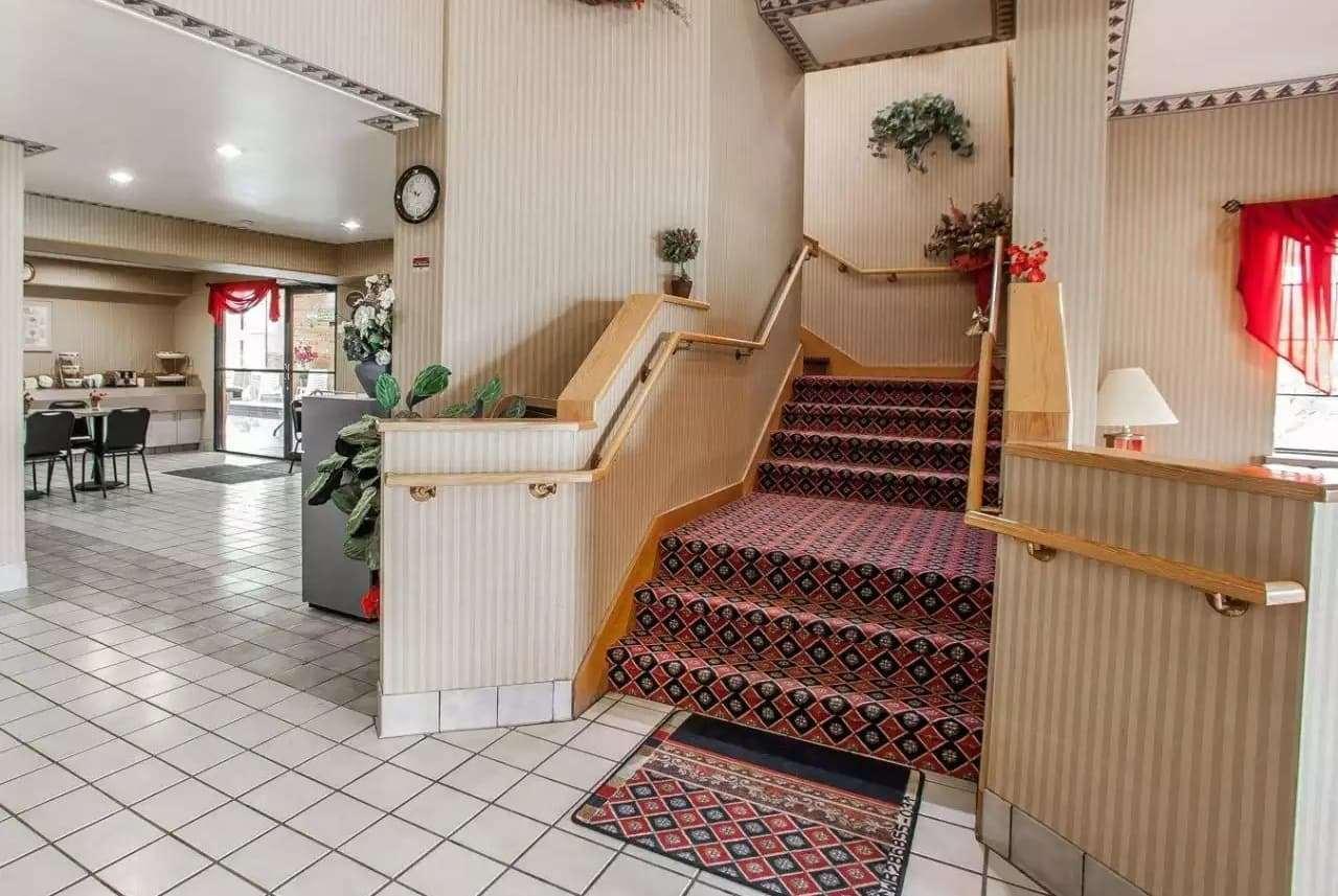 Mukwonago 阿尔派恩谷穆克翁纳格罗德威旅馆酒店 外观 照片
